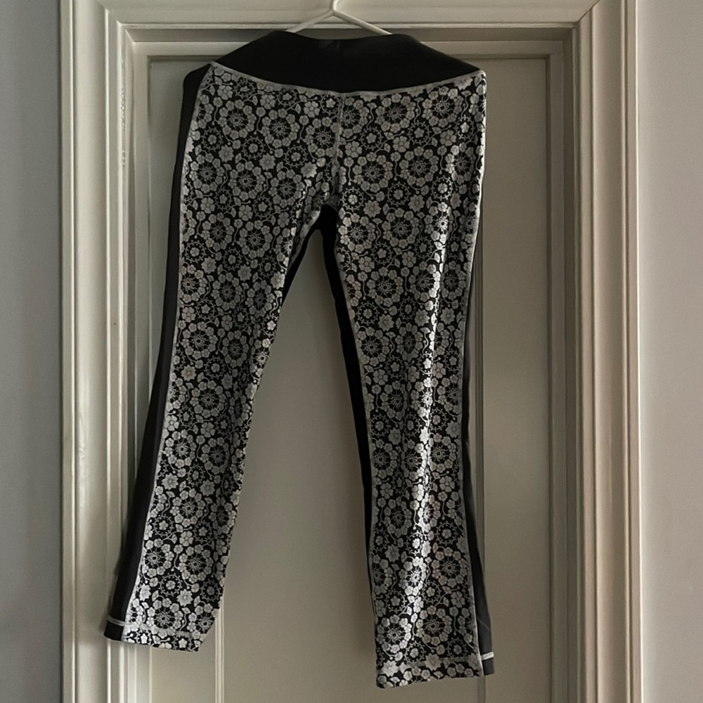Lululemon pants